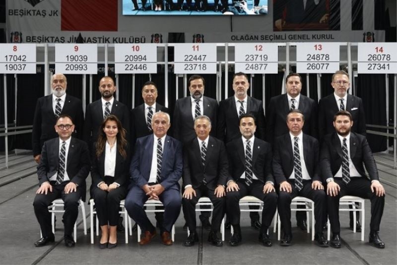 Ahmet Nur Çebi yeniden Beşiktaş başkanı
