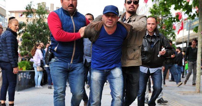 Ankara?da protestocu gruba polis müdahalesi: 6 gözaltı