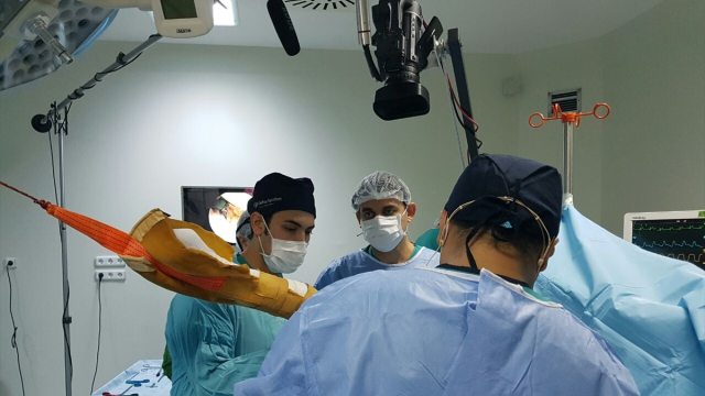 Bursa`da `Canlı Cerrahi` ile İnteraktif Eğitim Yapıldı
