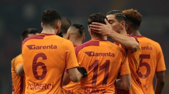 Galatasaray 2017 yılını kupasız kapattı