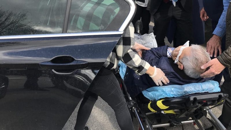 İYİ Partili Yılmaz ve eşi TBMM yerleşkesindeki trafik kazasında yaralandı