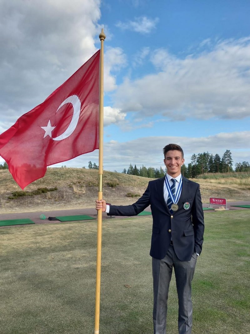 Milli golfçü Can Gürdenli, European Young Masters`dan bronz madalyayla döndü