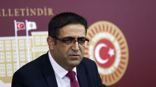 Sağlık Bakanı Müezzinoğlu`na Hakaret Eden İdris Balıken`e Para Cezası Verildi!