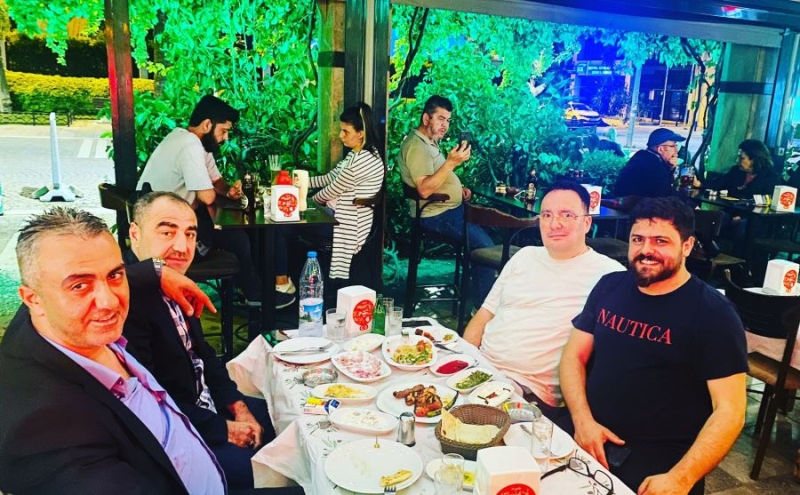 GAZETECİ ONUR DURMAZ VE HUKUK DANIŞMANI KONAK GASTROPUP