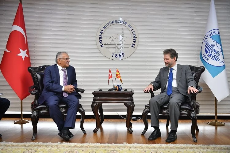 Kuzey Makedonya Cumhuriyeti Ankara Büyükelçisi Manasijevski’den Başkan Büyükkılıç’a ziyaret