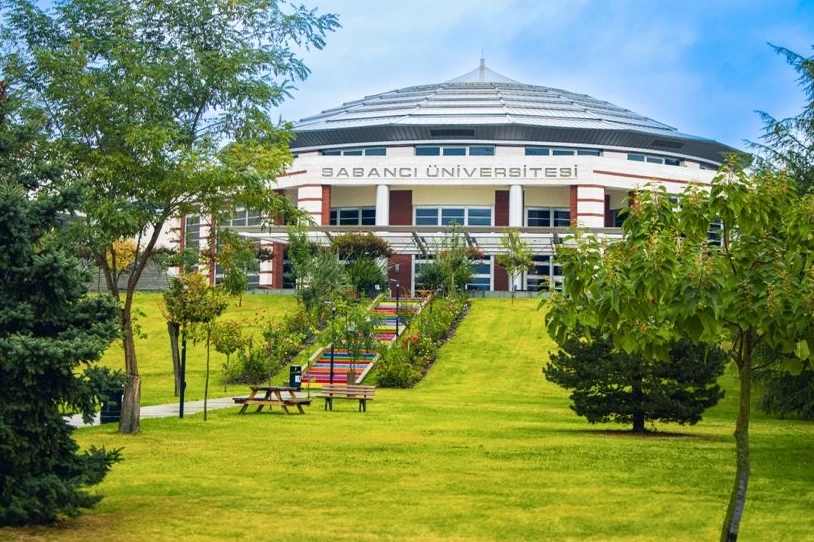 Sabancı Üniversitesi 