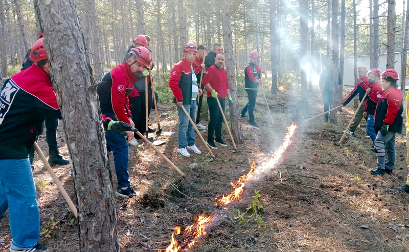 TAK Ekibi Afet ve Yangın Müdahale Eğitimlerine Devam Ediyor