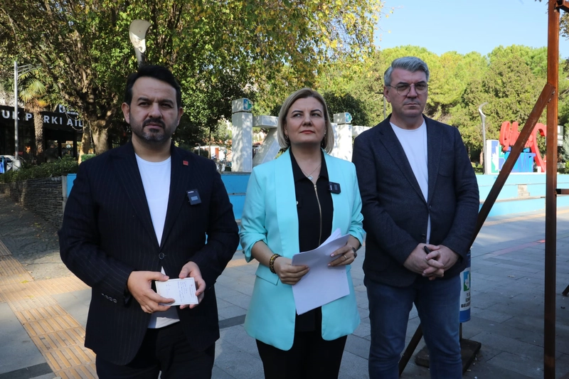 İzmit Belediye Başkanı: Riskli Yapılar Güvence Altına Alınmadan Metro Kazısına İzin Verilmeyecek