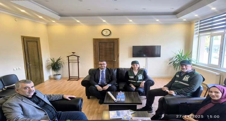 Yeşilay Heyeti Hamamözü Belediye Başkanı