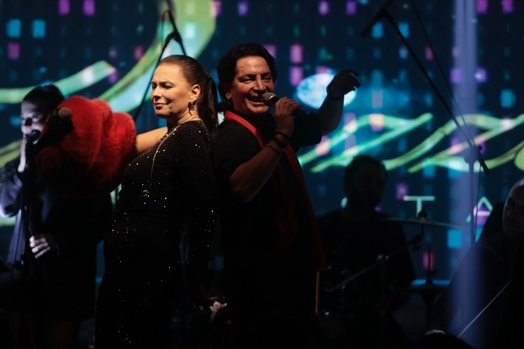 Yeni yıl herkese şanslı gelsin 