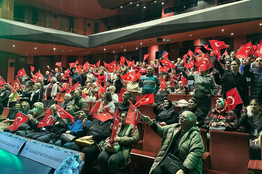 İstanbul Bakırköy’de Çanakkale ruhu türkülerle yaşatıldı