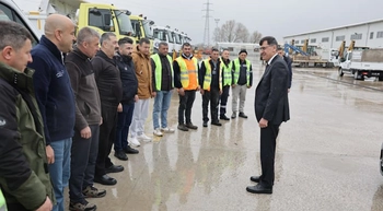 Kütahya Belediye Başkanı, Bayramda Görev Başındaki Personeli Ziyaret Etti