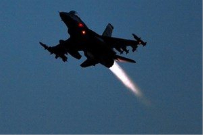 ABD Suriye ordusunu vurdu