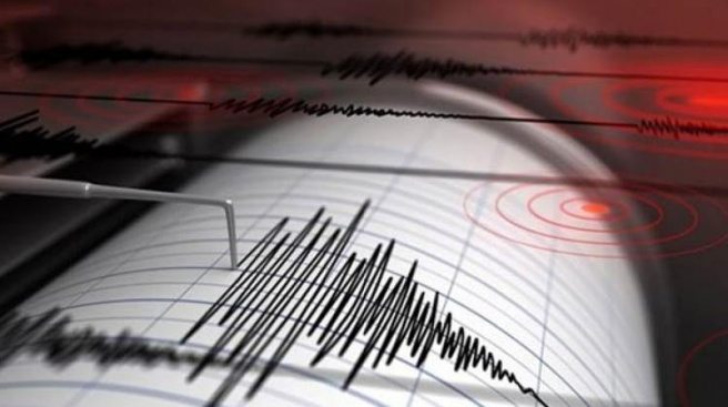 Akdeniz?de 3.7 büyüklüğünde deprem