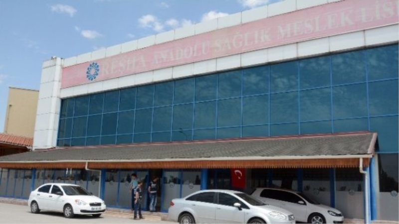 Aksaray`da Özel Bir Sağlık Lisesine Fetö Operasyonu 3 Gözaltı