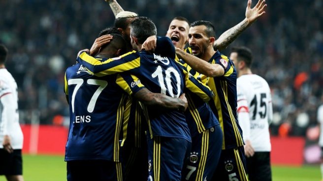 Arena`da olaylı derbi Fenerbahçe`nin!