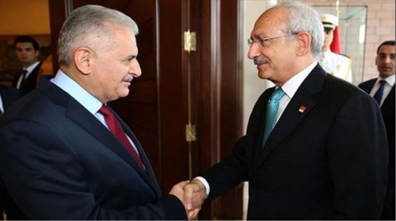 Başbakan, CHP liderini arayıp Yenikapı`daki mitinge davet etti