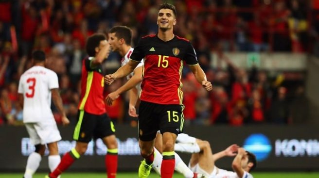 Belçika 10 kişiyle gol olup yağdı: 9-0
