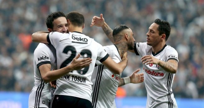 Beşiktaş Sahasında Lider Galatasaray?ı 3-0 Mağlup Etti
