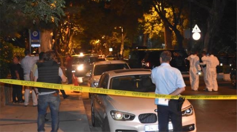Beşiktaşta cipe silahlı saldırı