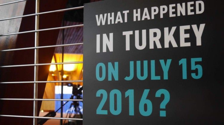Çavuşoğlu 15 Temmuzda ne oldu? sergisini açtı
