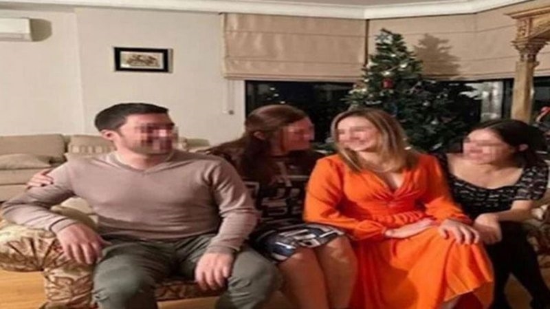 Cem Garipoğlu`nun ailesinin skandal bir koltuk fotoğrafı daha ortaya çıktı