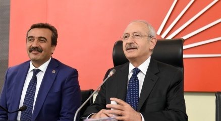 CHP Genel Başkanı Kılıçdaroğlu, Çukurova muhtarlarını kabul etti