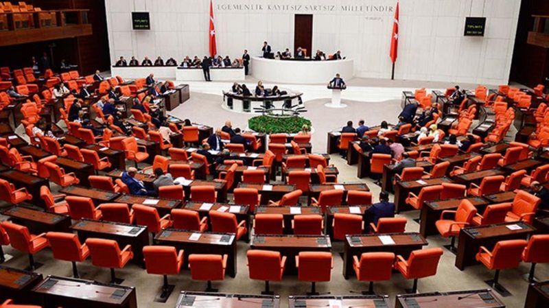 CHP, Merkez Bankası`nın 128 milyar dolarlık rezervi hakkında Meclis`te genel görüşme açılmasını istedi