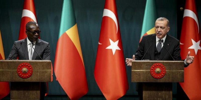 Cumhurbaşkanı Erdoğan`dan Benin`e FETÖ uyarısı