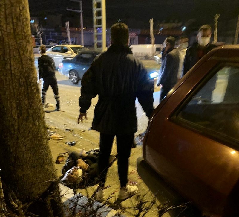 Denizli`de trafik kazaları; 3 yaralı