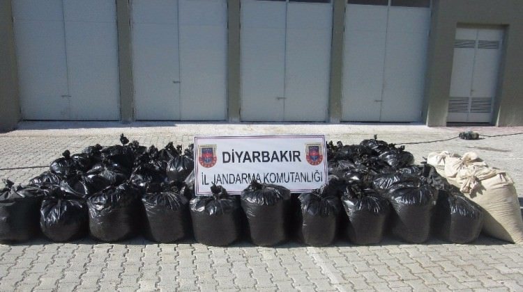 Diyarbakır'da PKK'nın para musluğuna büyük darbe