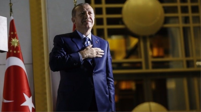 Erdoğan Beştepe'de halka hitap ediyor