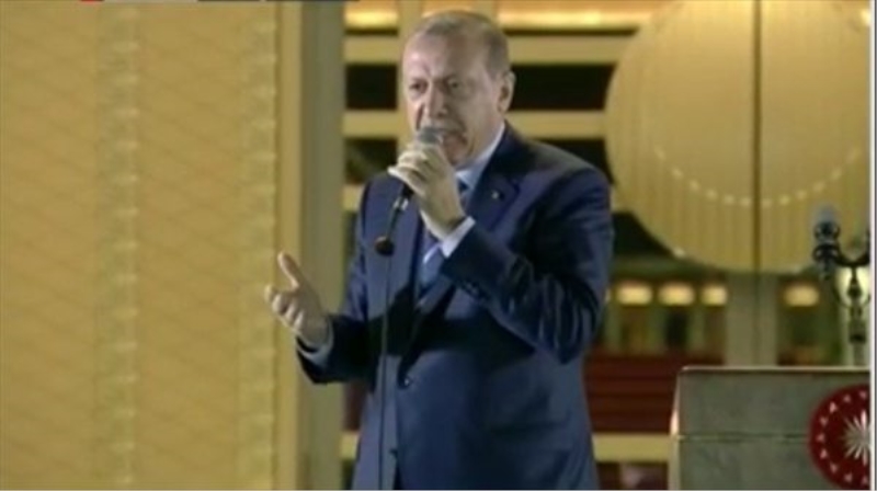 Erdoğan, demokrasi nöbeti tutan vatandaşlara sesleniyor