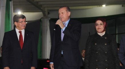 Erdoğan hizmet binasını açtı