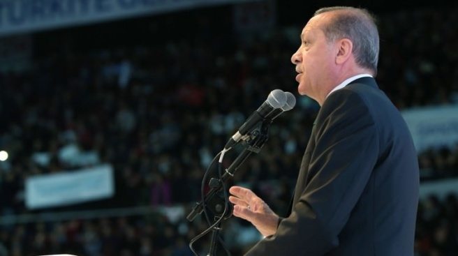 Erdoğan`dan G.Saray`a Hakan Şükür mesajı