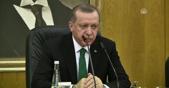 Erdoğan`dan referandum için `anket` yorumu