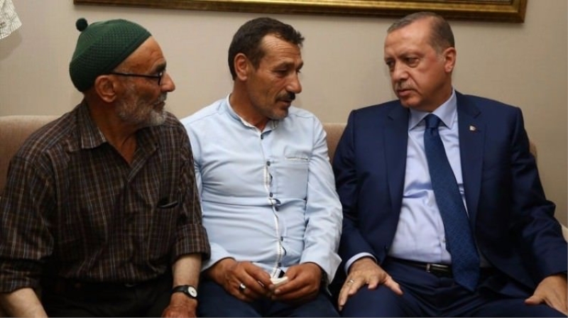 Erdoğandan şehit genç için taziye ziyareti