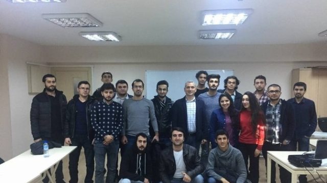 Eskişehir Azerbaycanlılar Derneği`nin Eğitim Programı Seminerleri Sürüyor