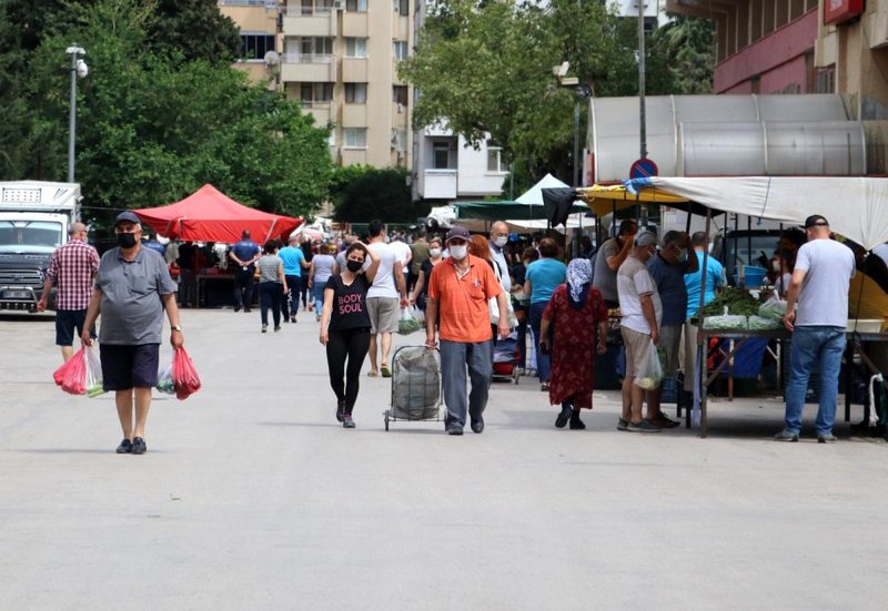 Esnaf ve vatandaşı sevindiren buluşma