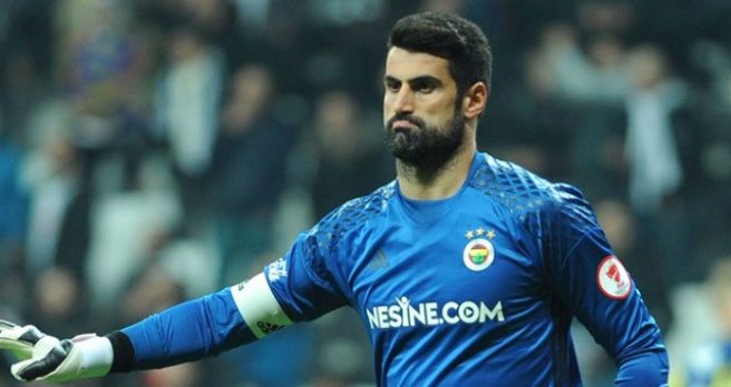 Fenerbahçe, Volkan Demirel`le 1 Yıllık Sözleşme İmzalayacak