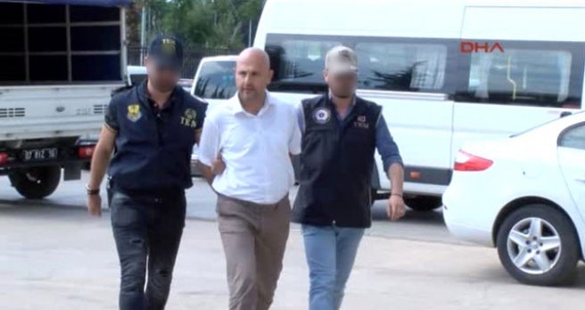 FETÖ?nün Sözde Polis İmamı Antalya?da 5 Yıldızlı Otelde Yakalandı