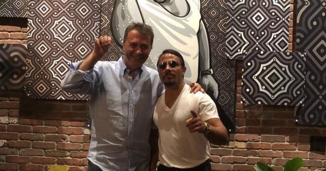 Fikret Orman da `saltbae` akımına uydu.