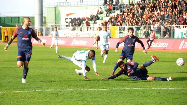Giresunspor 3-1 Başakşehir / Maç Özeti
