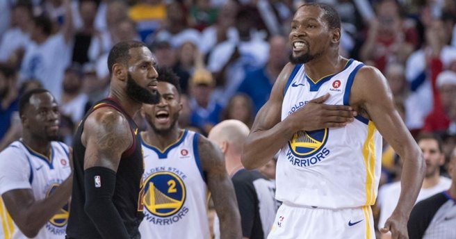 Golden State Warriors, Cavaliers`ı devirdi