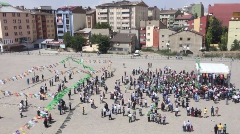 Halk desteğini çekti HDP'liler boşluğa konuştu