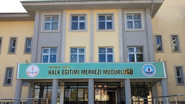 Halk Eğitim Merkezi Müdürü Yeni Binasına Taşındı