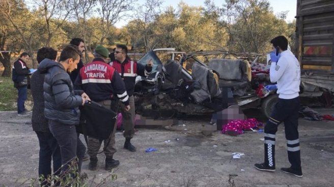 Hatay`da korkunç kaza: 10 ölü, 7 yaralı!