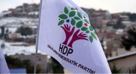 HDP Saruhanlı ilçe binasında arama