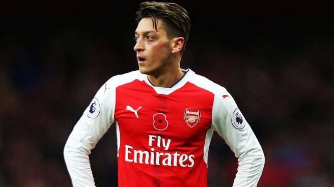 İngiltere`de Mesut Özil - Oğuzhan Özyakup anketi!