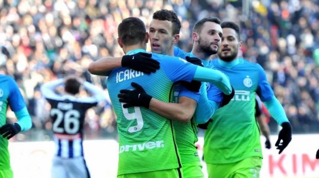 İnter deplasmanda Perisic ile güldü!